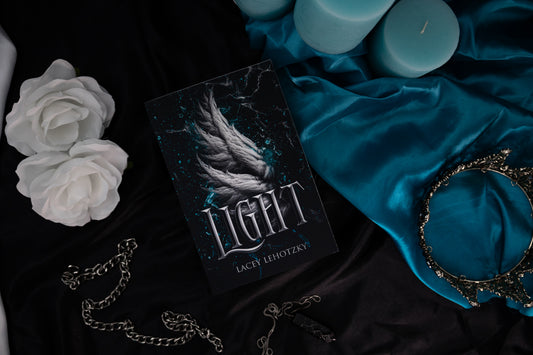 Light (A Choice of Light and Dark book 2) - Spicy Fae Dark Fantasy Romance Paperback